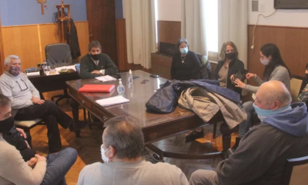 MUNICIPALES de LOBERÍA (B.A.)