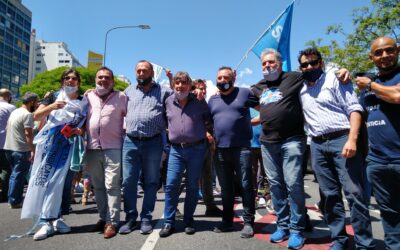 Municipales se manifestaron en el Obelisco por “salarios decentes” en todo el país: “Estamos cansados”, dijo Rubén García