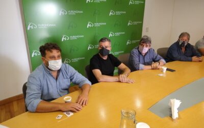 Ahora en la firma del Convenio Colectivo de Trabajo en la Municipalidad de Hurlingham.