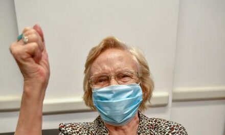 Una cañuelense de 90 años es la argentina número un millón en ser vacunada