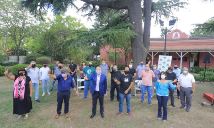 El intendente Fernando Gray firmó un convenio colectivo de trabajo junto a la Federación de Sindicatos Municipales Bonaerenses