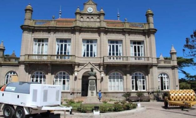 MUNICIPALES de LOBERÍA (B.A.)