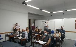 Villarino sin grieta por un reclamo en común: Juntos y Todos piden la reincorporación de municipales despedidos