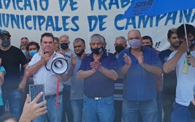 Municipales reclamaron por las paritarias