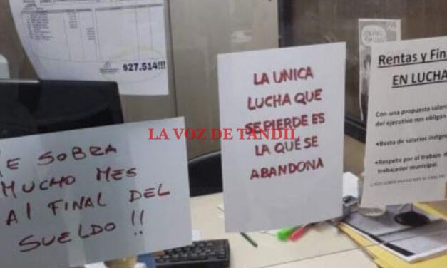 Paro y protesta de trabajadores de la Agencia de Ingresos Municipales