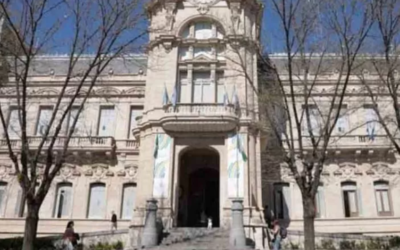 Los municipales bahienses acordaron un aumento del 46,3% pagadero en seis veces