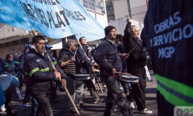 Primero del 2022: en pleno «boom» inflacionario, municipales acuerdan un aumento del 14%