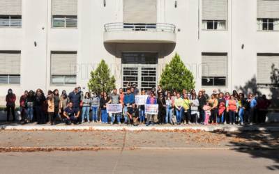 Empleados municipales de Madariaga marcharon por mejoras salariales, el intendente Santoro no los recibió