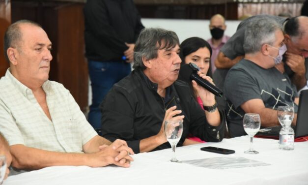 García advirtió que por la baja en las asignaciones “los hijos de los municipales valen menos» que los de otros trabajadores