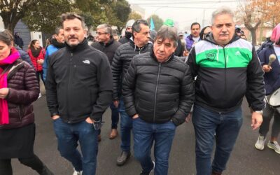 FESIMUBO marchó en Coronel Suárez en apoyo a los municipales: “Moccero es un patrón de estancia”, aseguró Rubén “Cholo” García