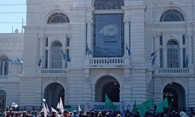 Un sector de municipales cuestionó el acuerdo paritario: “Al intendente no le conviene negociar con nosotros”