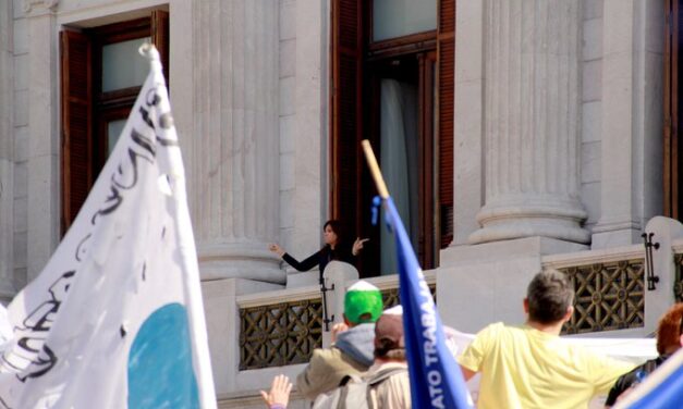 La Confederación de Trabajadores Municipales repudió el ataque a la vicepresidenta