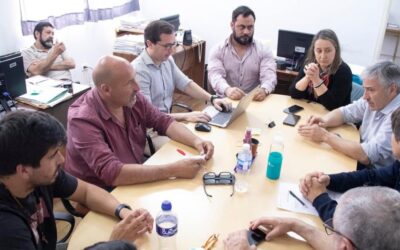 Aumento salarial del 94 por ciento al básico de los trabajadores municipales