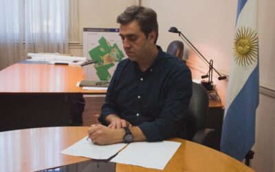 Boto anunció un incremento del bono navideño para municipales