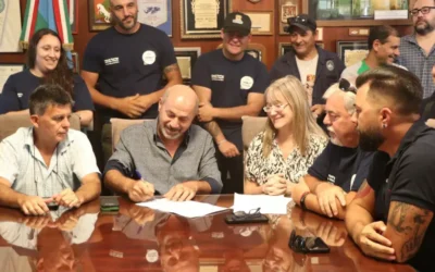 Secco anunció un aumento del 50% para Municipales