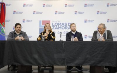 Municipales de Lomas acordaron aumento salarial y más de 100 pases a planta