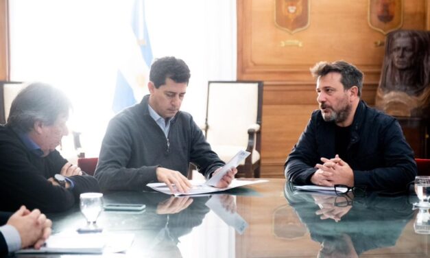 Doval le presentó el proyecto de “paritaria nacional municipal” a “wado” de Pedro