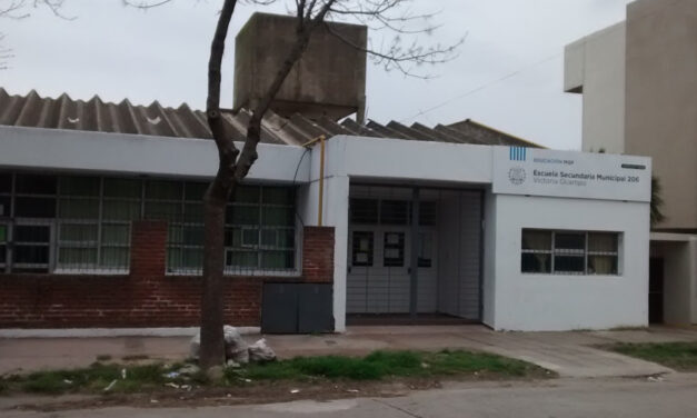 Aseguran un acatamiento total al paro de auxiliares de escuelas municipales