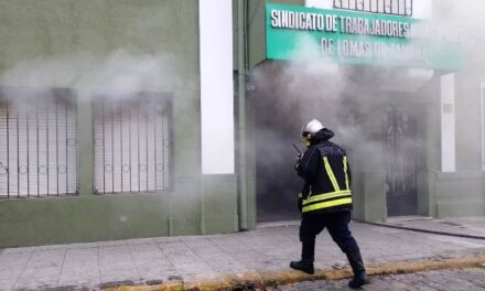 Incendio provocó destrozos en un sector del Sindicato de Municipales de Lomas