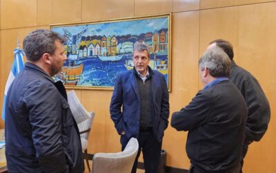 Los Municipales le llevaron a Sergio Massa el reclamo por una paritaria nacional