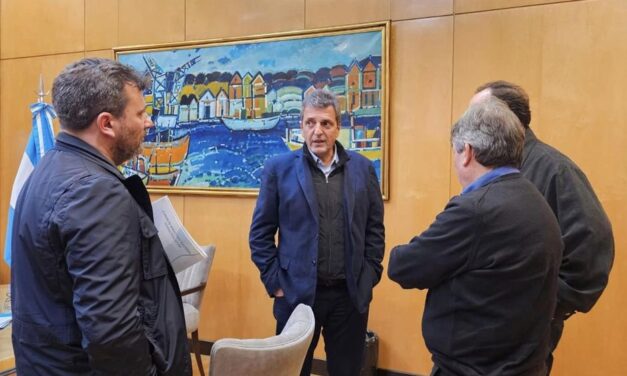 Los Municipales le llevaron a Sergio Massa el reclamo por una paritaria nacional