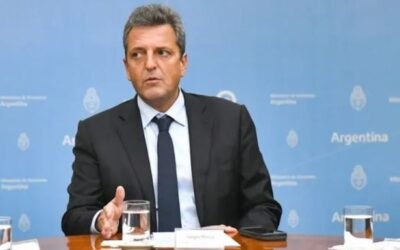 Massa dijo que los trabajadores municipales son “los más golpeados” y que “están por debajo del promedio de evolución salarial”