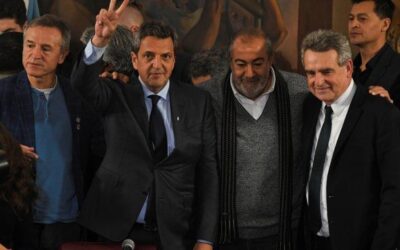 Gobierno y gremios discuten un nuevo piso para trabajadores que cobran menos que el mínimo