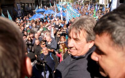 Pinamar: la Fesimubo marcha contra la tercerización de los servicios en huelga por parte del intendente Martín Yeza