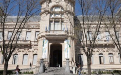 Municipales acordaron un aumento salarial de 45% acumulativo