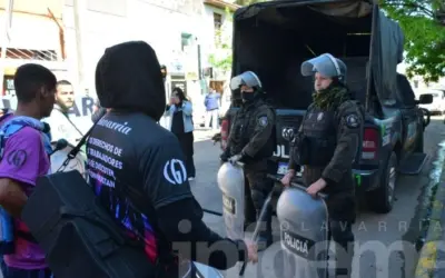 Manifestación de municipales: denuncian que aprehendieron a un trabajador