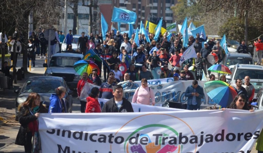 “El acampe va continuar hasta que se resuelva la instancia”, advierten los trabajadores municipales de Pinamar