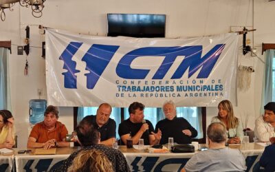 La Confederación de Municipales en alerta, pide que se reviertan los despidos, que se reabran las paritarias y avisa: «Opondremos toda la resistencia necesaria»