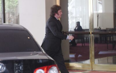 Entusiasmado por el caso Télam, ahora Milei quiere cerrar Canal 7, Radio Nacional y Paka Paka