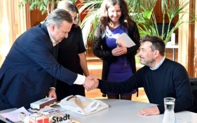 Fuertes críticas del alcalde de Viena a Milei: «No puede cortar servicios y subsidios de una manera tan despiadada»