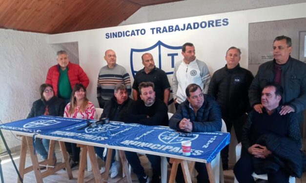 Cumbre sindical de trabajadores municipales en Junín