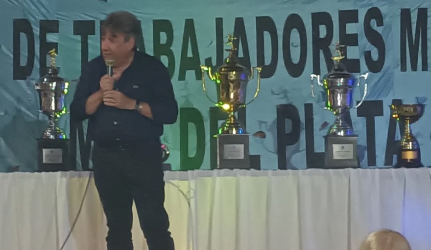 El “Cholo” García encabezó la premiación del torneo de fútbol con un fuerte mensaje sindical