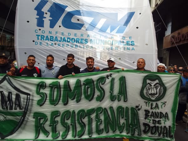 MARCHA DE LOS MUNICIPALES DE LA REPÚBLICA ARGENTINA,TODOS CON LOS JUBILADOS