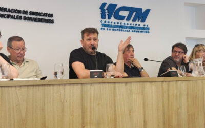 Doval le mandó un mensaje a los intendentes peronistas: «No podemos ser los voceros en contra de la Flexibilización Laboral y tener el 80% de la Planta precarizada en algunos Municipios»