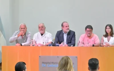Bautizaron con el nombre de «Elisabeth Agüero» a la Escuela de Enfermería del Hospital Municipal